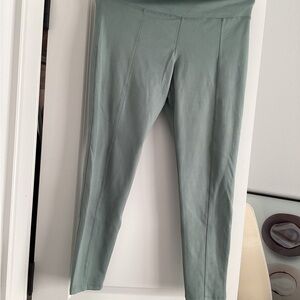 Jockey Light Green Leggings - NWOT